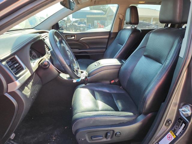 Photo 7 from auction – 2019 TOYOTA HIGHLANDER with VIN 5TDYZRFH6KS359525