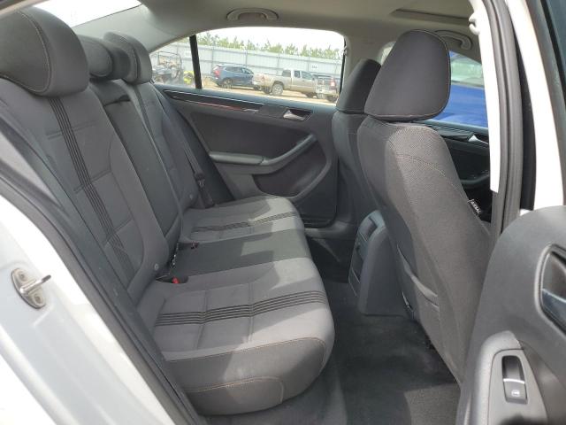 Photo 10 from auction – 2017 VOLKSWAGEN JETTA SE with VIN 3VWDB7AJ9HM288974