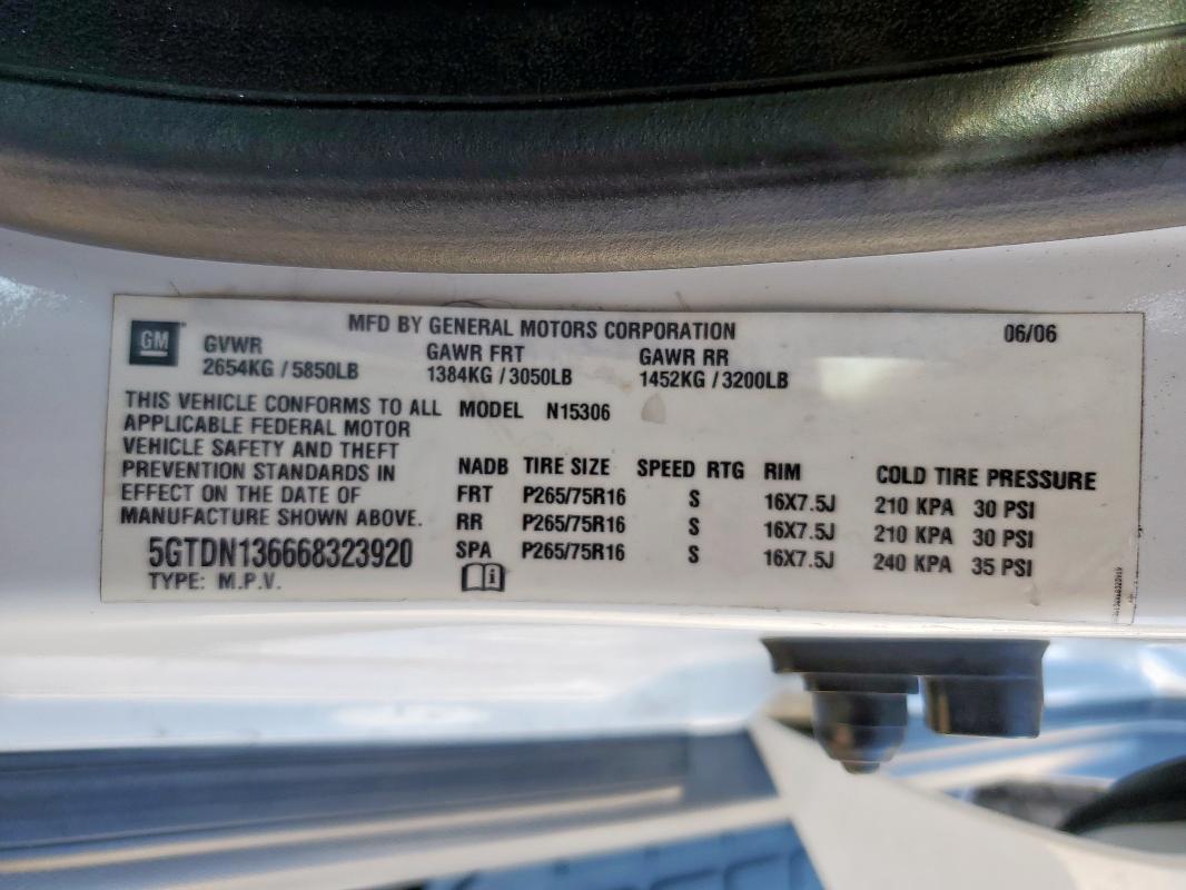 Photo 14 from auction – 2006 HUMMER H3 with VIN 5GTDN136668323920