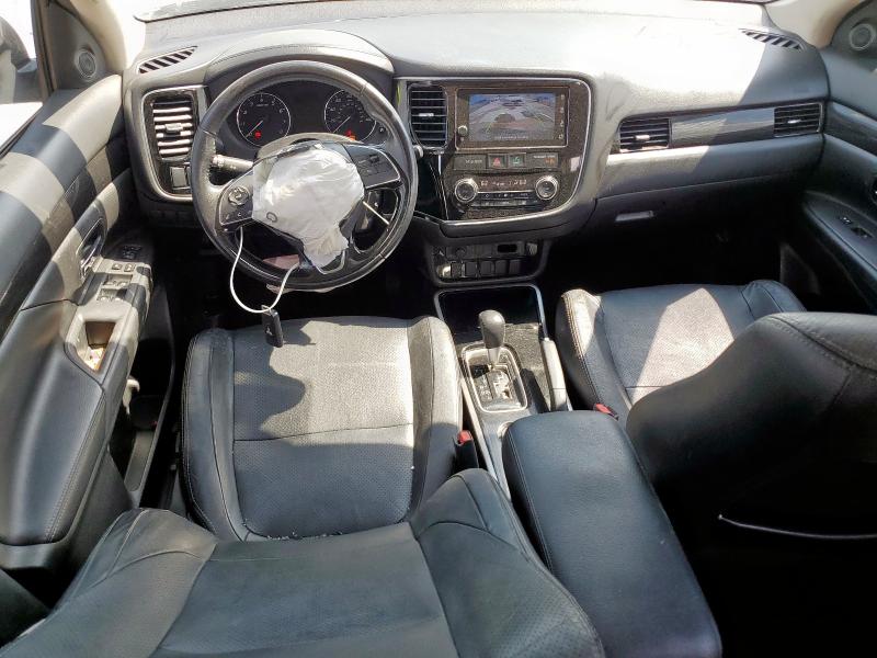 Photo 8 from auction – 2017 MITSUBISHI OUTLANDER with VIN JA4AD3A35HZ029238