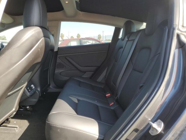 Photo 11 from auction – 2018 TESLA MODEL 3 with VIN 5YJ3E1EA5JF052829