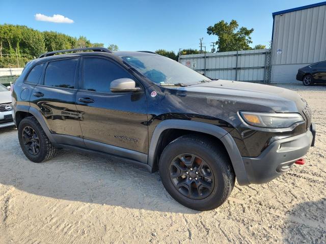 Photo 4 from auction – 2019 JEEP CHEROKEE TRAILHAWK with VIN 1C4PJMBN8KD200650
