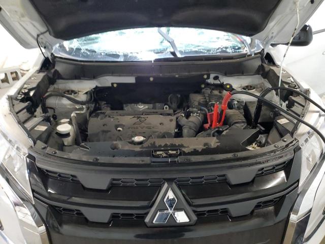 Photo 12 from auction – 2024 MITSUBISHI OUTLANDER with VIN JA4ARUAU8RU004218
