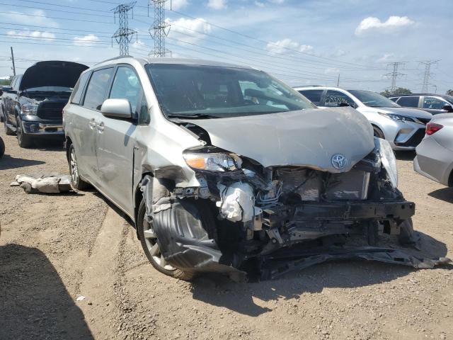 Photo 4 from auction – 2017 TOYOTA SIENNA LE with VIN 5TDJZ3DC2HS149244