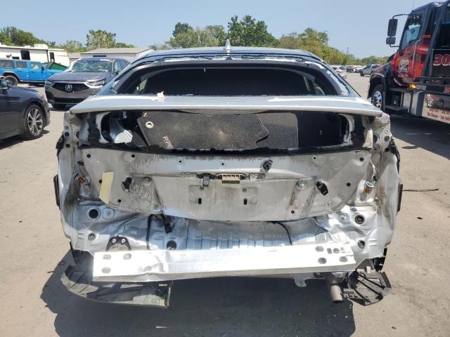 Photo 6 from auction – 2018 TOYOTA PRIUS with VIN JTDKARFU4J3067625