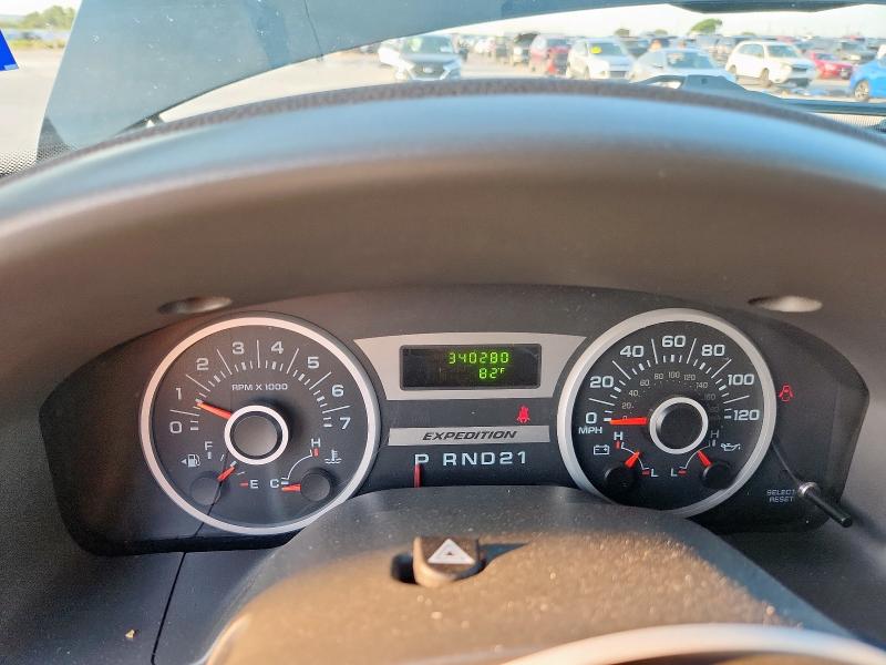 Photo 9 from auction – 2006 FORD EXPEDITION with VIN 1FMPU13596LA17723