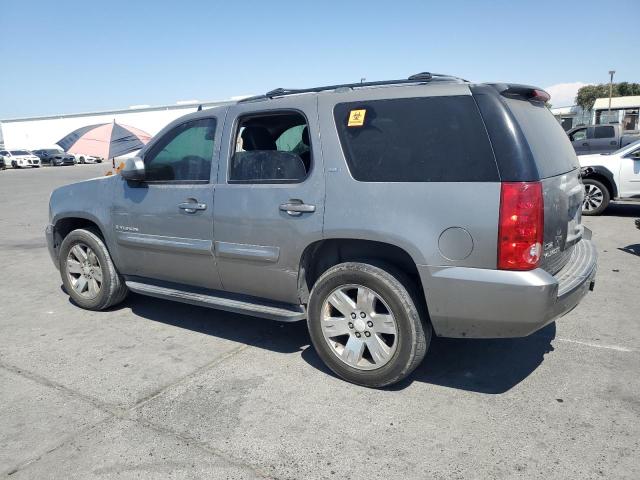 Photo 2 from auction – 2008 GMC YUKON with VIN 1GKFC13028R220755