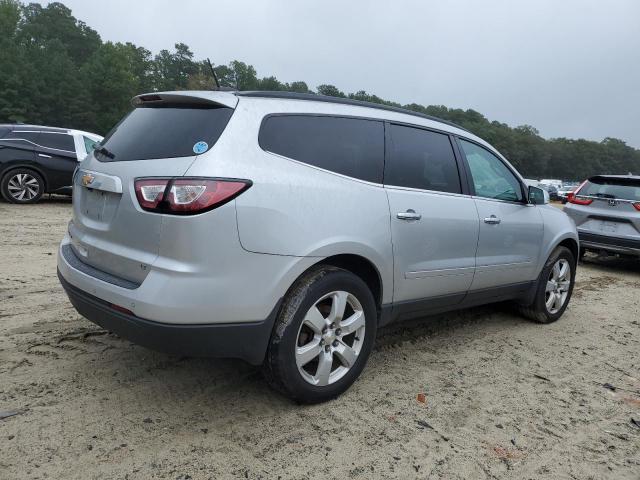 Photo 3 from auction – 2017 CHEVROLET TRAVERSE L with VIN 1GNKVGKD9HJ296233