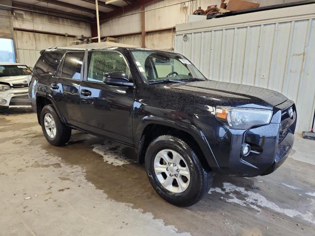 Photo 4 from auction – 2023 TOYOTA 4RUNNER SE with VIN JTEMU5JR3P6154592