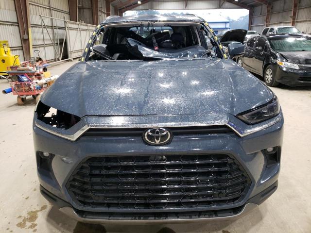 Photo 5 from auction – 2024 TOYOTA GRAND HIGH with VIN 5TDAAAA51RS003937