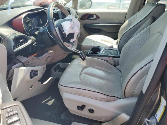 Photo 7 from auction – 2019 CHRYSLER PACIFICA LIMITED with VIN 2C4RC1GG0KR741734