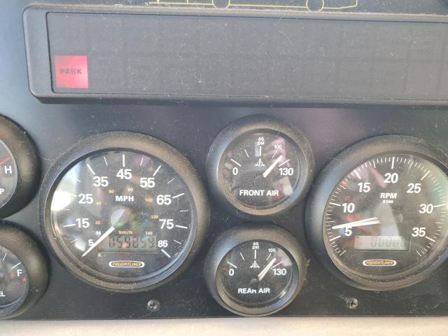 Photo 8 from auction – 2001 FREIGHTLINER CHASSIS X with VIN 4UZAAHAK91CH70017