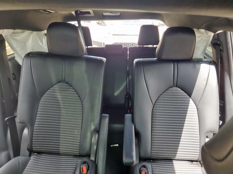 Photo 10 from auction – 2024 TOYOTA HIGHLANDER LE with VIN 5TDKDRAH8RS534685