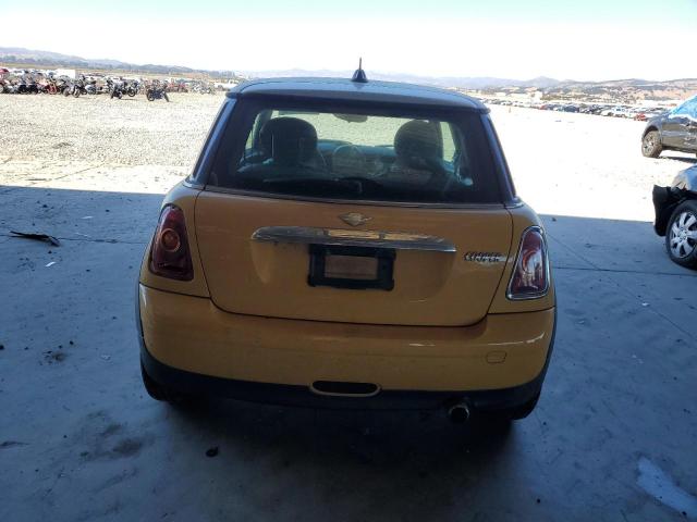 Photo 6 from auction – 2007 MINI COOPER with VIN WMWMF33507TT58276
