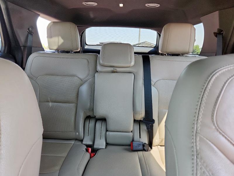 Photo 10 from auction – 2018 FORD EXPLORER L with VIN 1FM5K7F87JGB66543