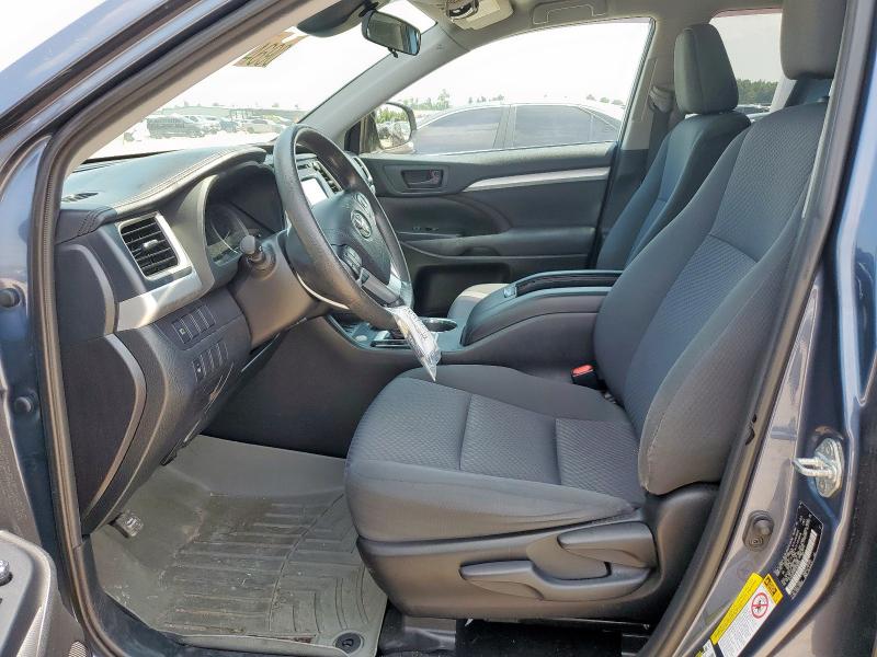 Photo 7 from auction – 2019 TOYOTA HIGHLANDER with VIN 5TDZZRFH0KS296605