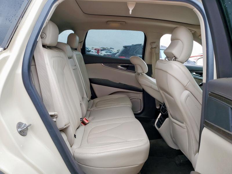 Photo 11 from auction – 2016 LINCOLN MKX RESERV with VIN 2LMTJ6LR0GBL70865