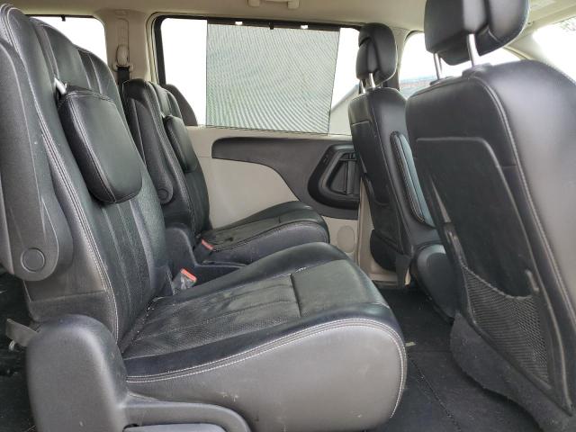 Photo 11 from auction – 2012 CHRYSLER TOWN & COU with VIN 2C4RC1CG3CR401839