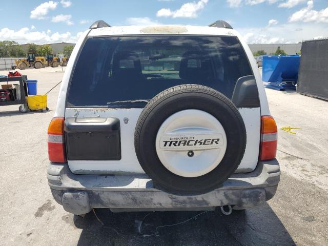 Photo 6 from auction – 2003 CHEVROLET TRACKER with VIN 2CNBE13C836936963