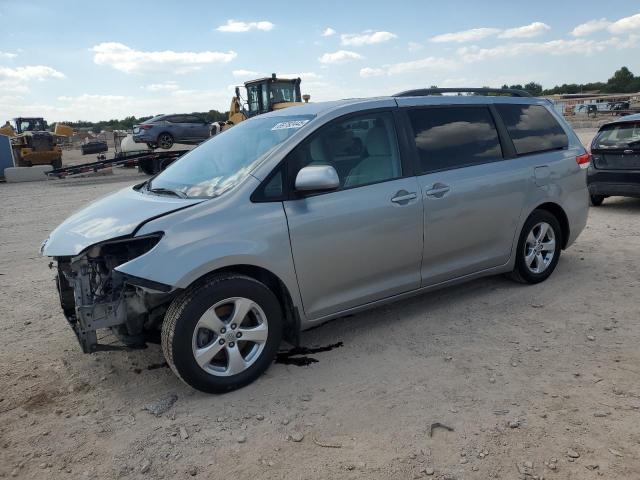 Photo 1 from auction – 2014 TOYOTA SIENNA LE with VIN 5TDKK3DC1ES479283