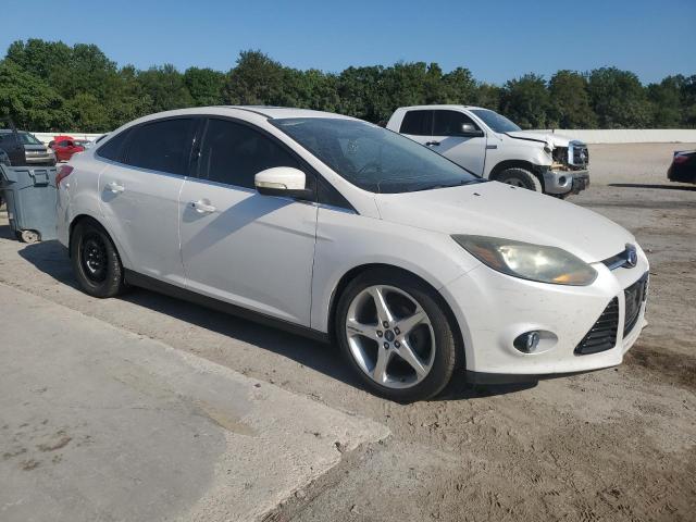 Photo 4 from auction – 2014 FORD FOCUS TITANIUM with VIN 1FADP3J26EL218485
