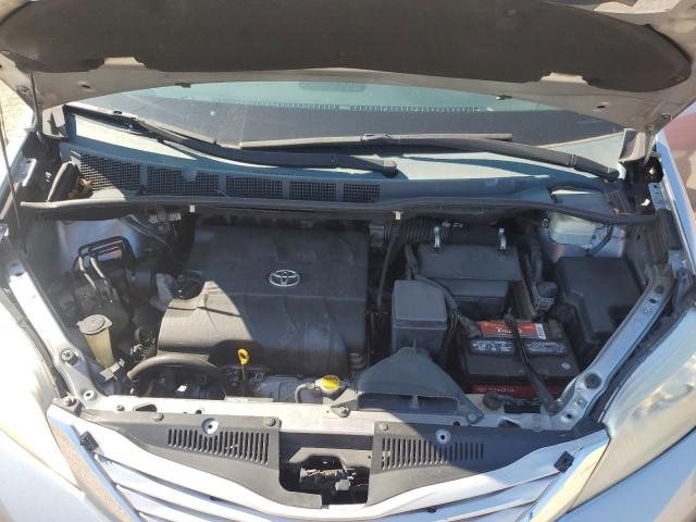 Photo 12 from auction – 2011 TOYOTA SIENNA XLE with VIN 5TDYK3DC7BS087690