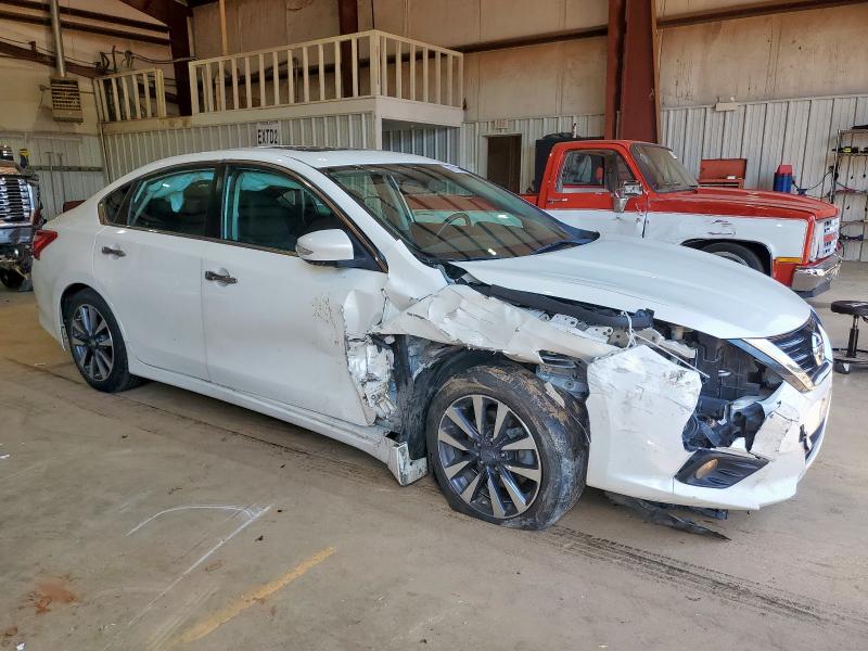 Photo 4 from auction – 2017 NISSAN ALTIMA 2.5 with VIN 1N4AL3AP5HC163879