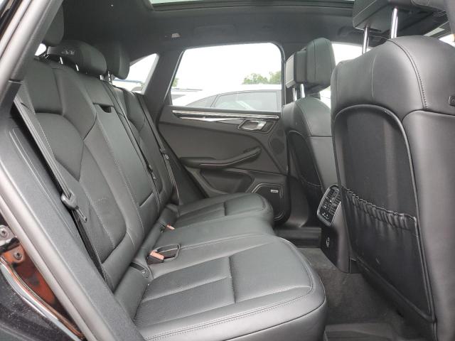 Photo 11 from auction – 2022 PORSCHE MACAN with VIN WP1AA2A57NLB00480