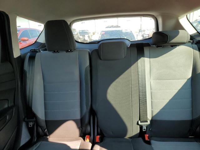 Photo 10 from auction – 2018 FORD ESCAPE S with VIN 1FMCU0F76JUA36237