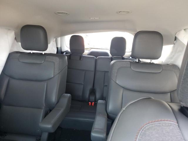 Photo 10 from auction – 2025 FORD EXPLORER A with VIN 1FMUK8DH1SGA05272