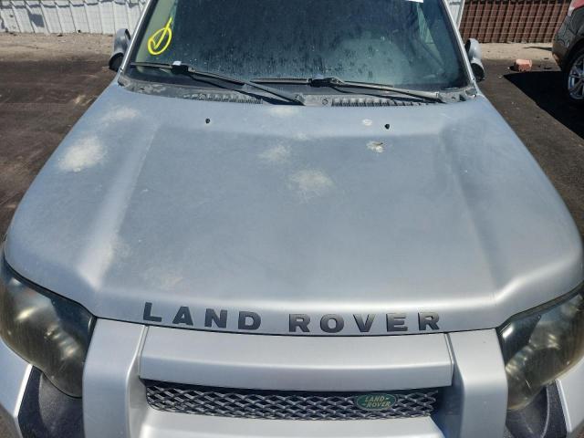 Photo 11 from auction – 2004 LAND ROVER FREELANDER with VIN SALNE22204A299161