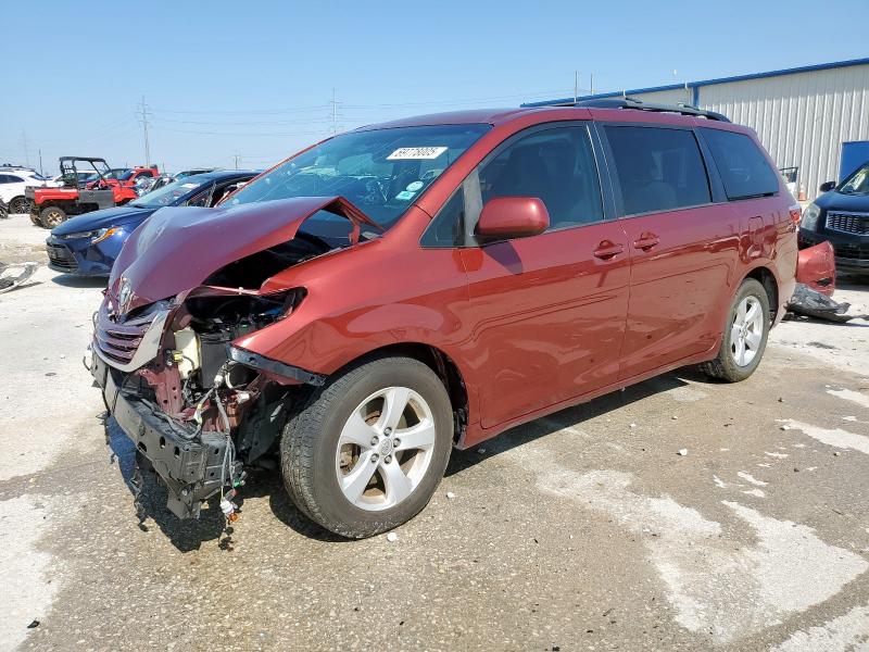 Photo 1 from auction – 2017 TOYOTA SIENNA LE with VIN 5TDKZ3DC7HS897329