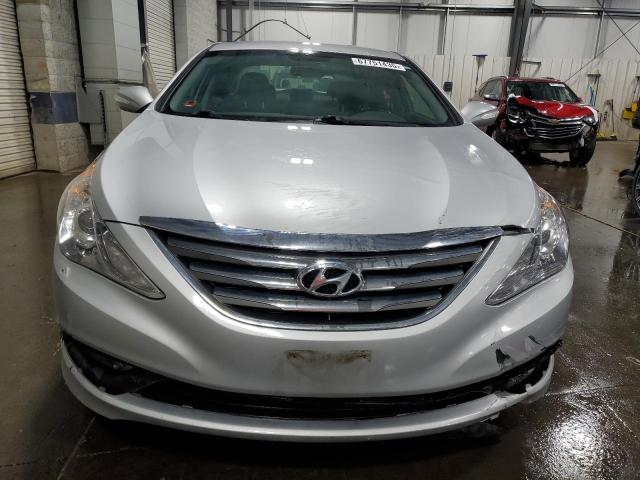 Photo 5 from auction – 2014 HYUNDAI SONATA SE with VIN 5NPEC4AB2EH896123