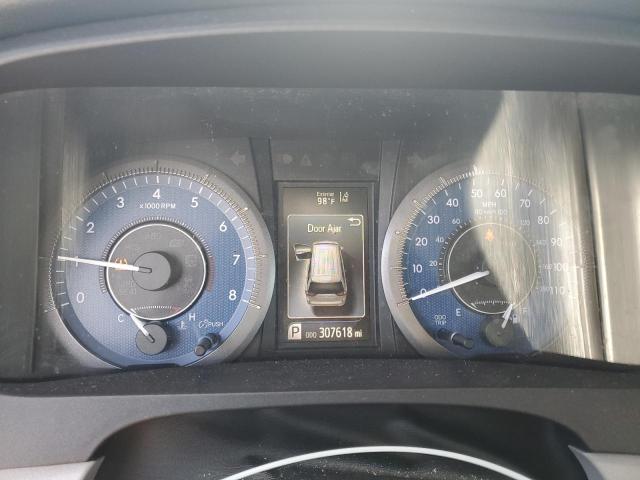 Photo 9 from auction – 2018 TOYT SIENNA L with VIN 5TDZZ3DC7JS949711