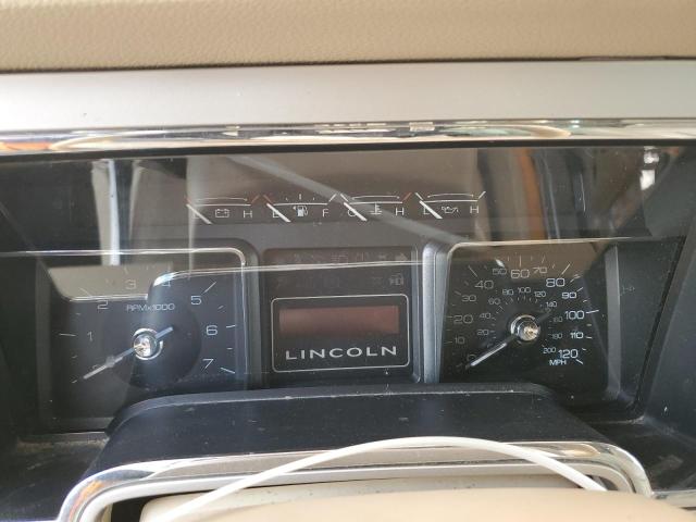 Photo 9 from auction – 2010 LINCOLN NAVIGATOR with VIN 5LMJJ2J57AEJ10872