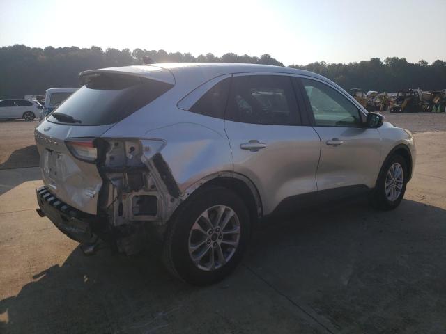 Photo 3 from auction – 2020 FORD ESCAPE SE with VIN 1FMCU0G66LUA59820