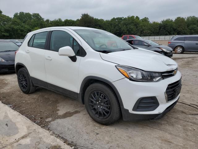 Photo 4 from auction – 2018 CHEVROLET TRAX LS with VIN KL7CJKSBXJB724205