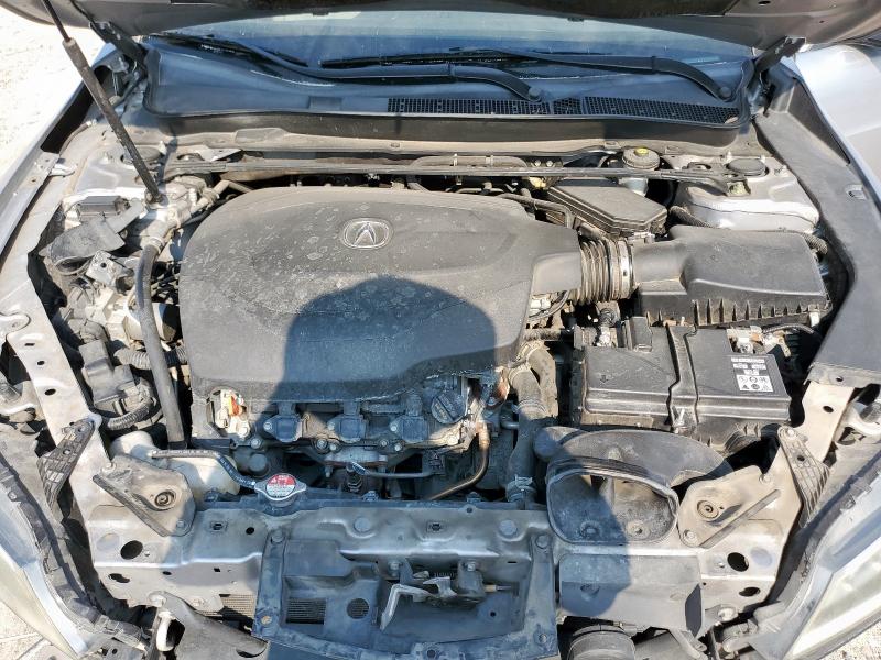 Photo 11 from auction – 2017 ACURA TLX with VIN 19UUB2F33HA005550