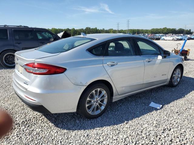 Photo 3 from auction – 2019 FORD FUSION SE with VIN 3FA6P0LU3KR118296
