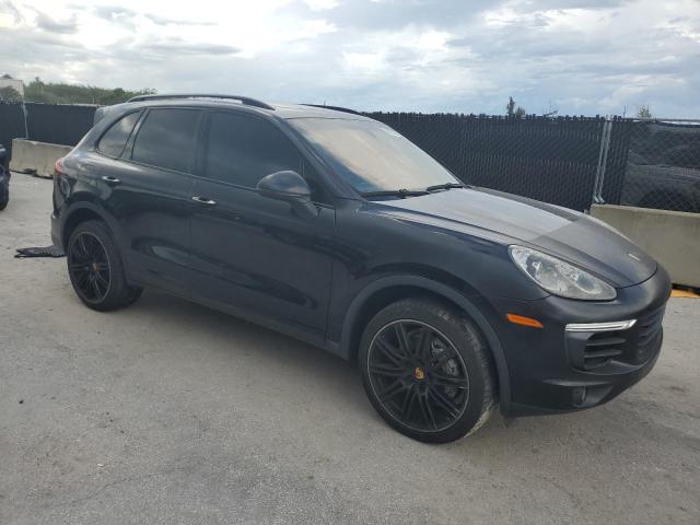 صورة رقم 4 من المزاد - 2017 PORSCHE CAYENNE S مع VIN WP1AB2A27HLA51255