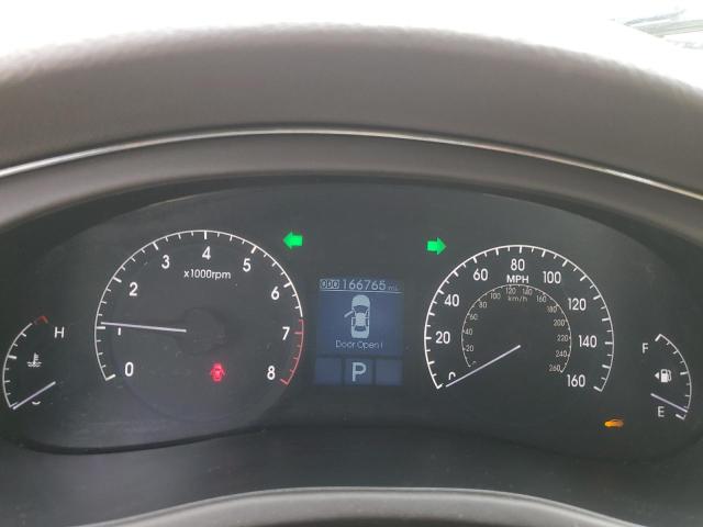 Photo 9 from auction – 2010 HYUNDAI GENESIS 4. with VIN KMHGC4DF5AU094197