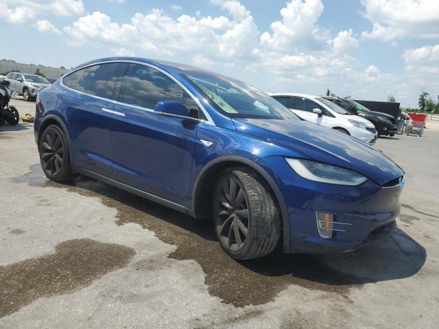 Photo 4 from auction – 2016 TESLA MODEL X with VIN 5YJXCBE20GF005495