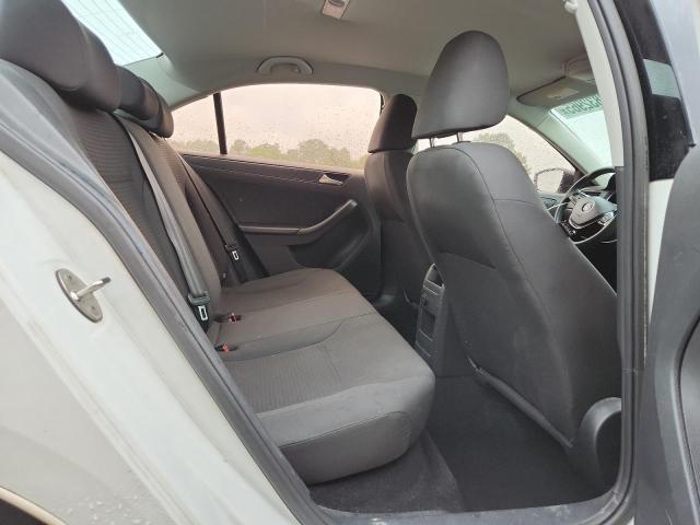 Photo 10 from auction – 2015 VOLKSWAGEN JETTA BASE with VIN 3VW2K7AJXFM354517