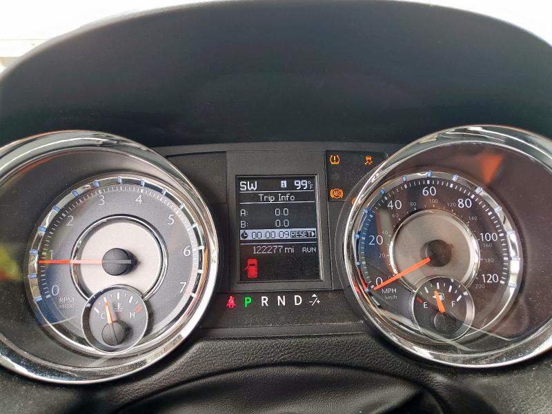 Photo 9 from auction – 2012 CHRYSLER TOWN & COU with VIN 2C4RC1BG8CR293171