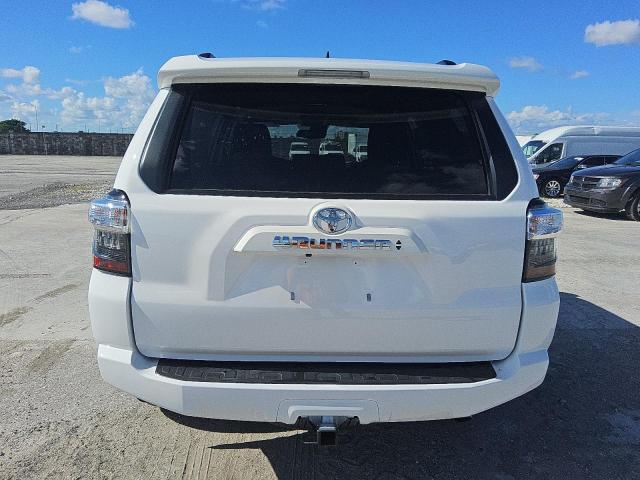 Photo 6 from auction – 2023 TOYOTA 4RUNNER SR with VIN JTEEU5JRXP5294634