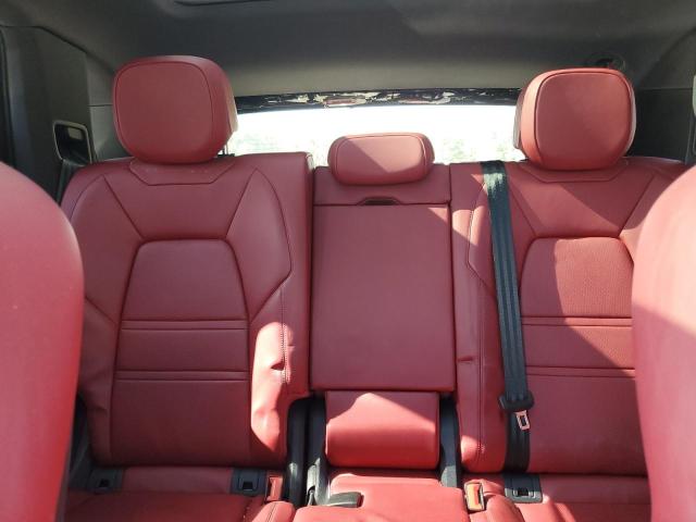 Photo 10 from auction – 2019 PORSCHE CAYENNE S with VIN WP1AB2AY8KDA62755