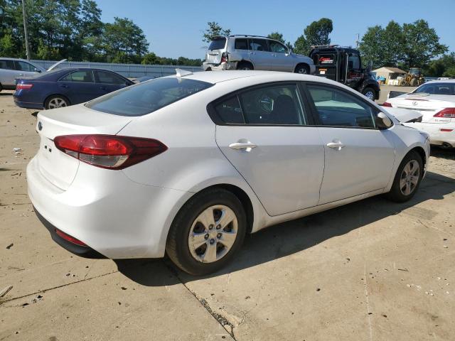 Photo 3 from auction – 2018 KIA FORTE LX with VIN 3KPFL4A79JE263875