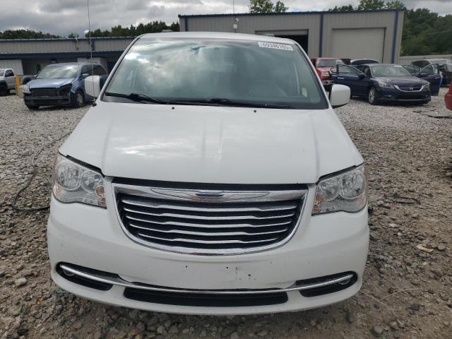 Photo 5 from auction – 2016 CHRYSLER TOWN & COU with VIN 2C4RC1BG8GR288218