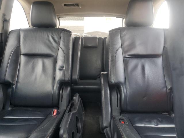Photo 10 from auction – 2018 TOYOTA HIGHLANDER with VIN 5TDKZRFH3JS536892