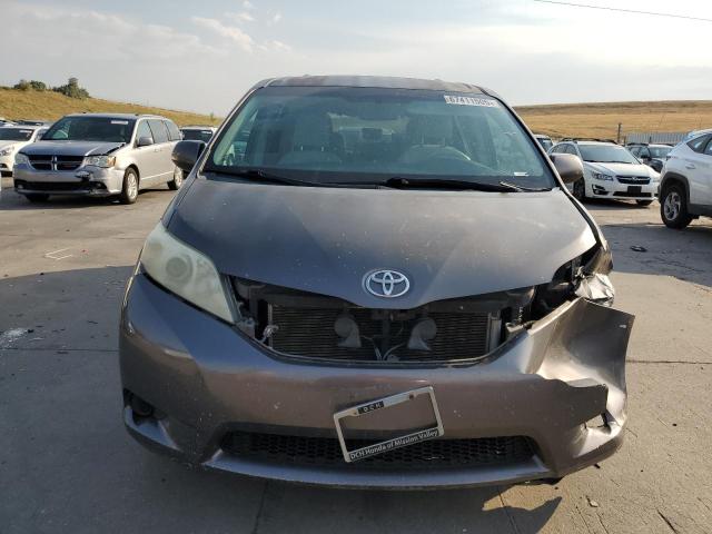 Photo 5 from auction – 2013 TOYOTA SIENNA LE with VIN 5TDKK3DC1DS358655